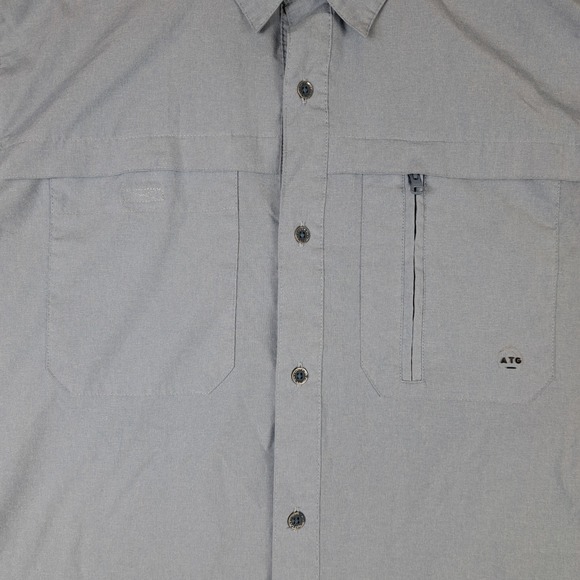 Wrangler ATG Shirt Mens Size XL Blue Button Up Short Sleeve Regular Fit - Picture 2 of 8